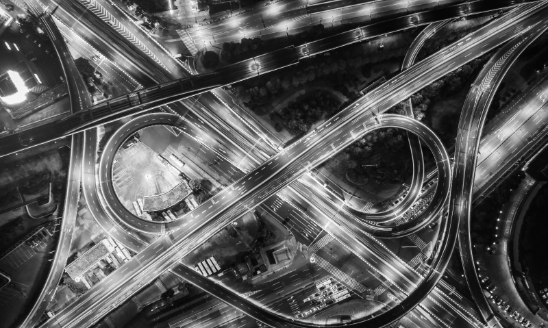 Strategische Supply Chain-Optimierung: Resiliente Netzwerke für nachhaltiges Wachstum 